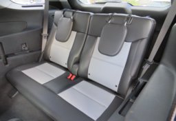 2022 Ford Explorer - Image 30