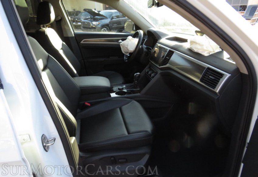 2019 Volkswagen Atlas - Image 30