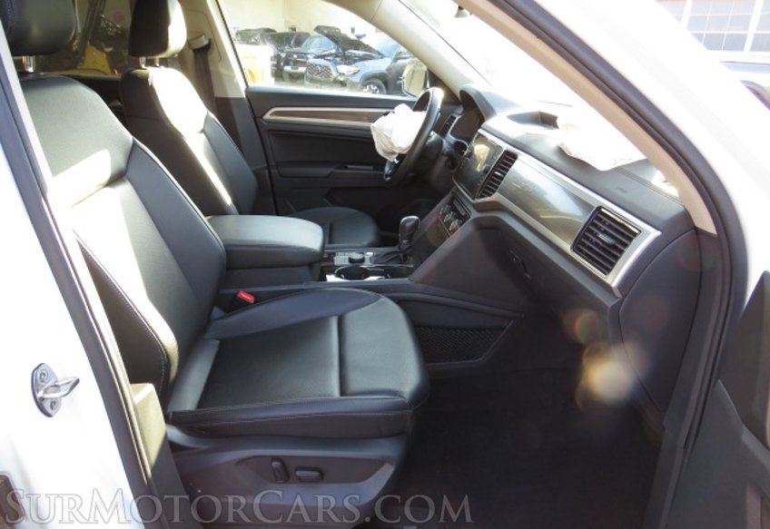 2019 Volkswagen Atlas - Image 28