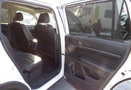 2019 Volkswagen Atlas - Image 26