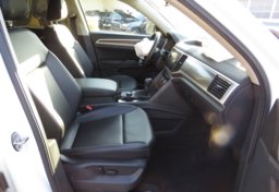 2019 Volkswagen Atlas - Image 28