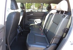 2019 Volkswagen Atlas - Image 33