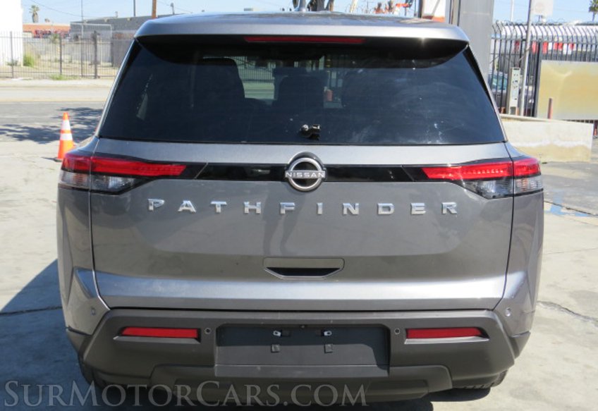 2022 Nissan Pathfinder - Image 10