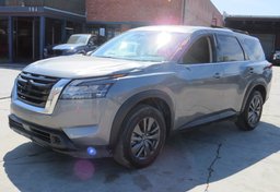 2022 Nissan Pathfinder - Image 3