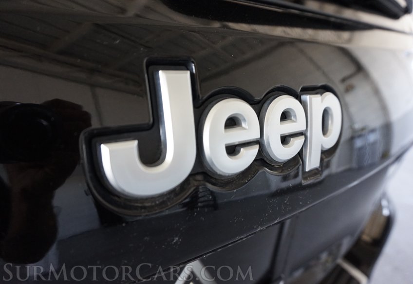 2021 Jeep Grand Cherokee - Image 17