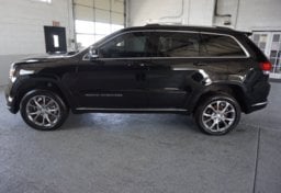 2021 Jeep Grand Cherokee - Image 11