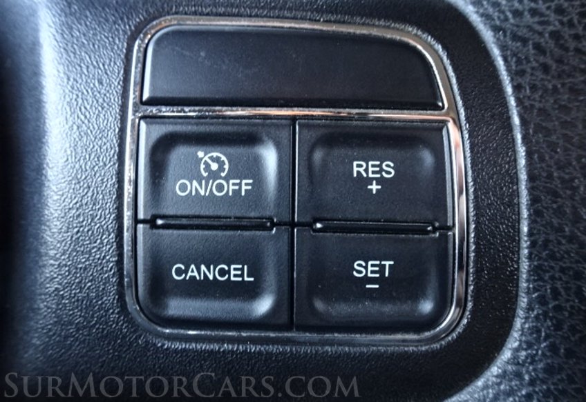 2015 Jeep Wrangler Unlimited - Image 38