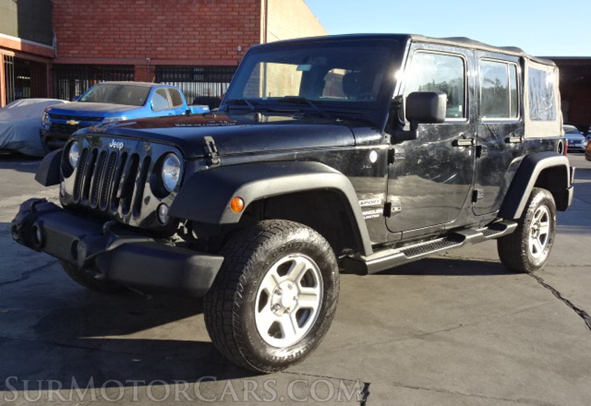 2015 Jeep Wrangler Unlimited - Image 3