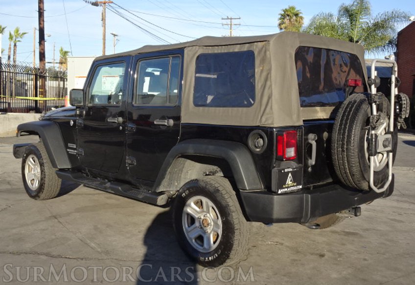 2015 Jeep Wrangler Unlimited - Image 7