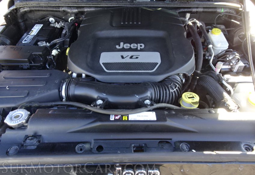 2015 Jeep Wrangler Unlimited - Image 45