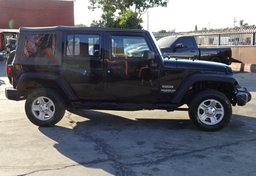 2015 Jeep Wrangler Unlimited - Image 6