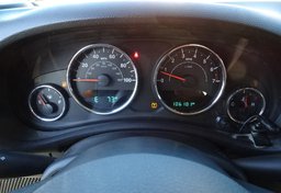 2015 Jeep Wrangler Unlimited - Image 32