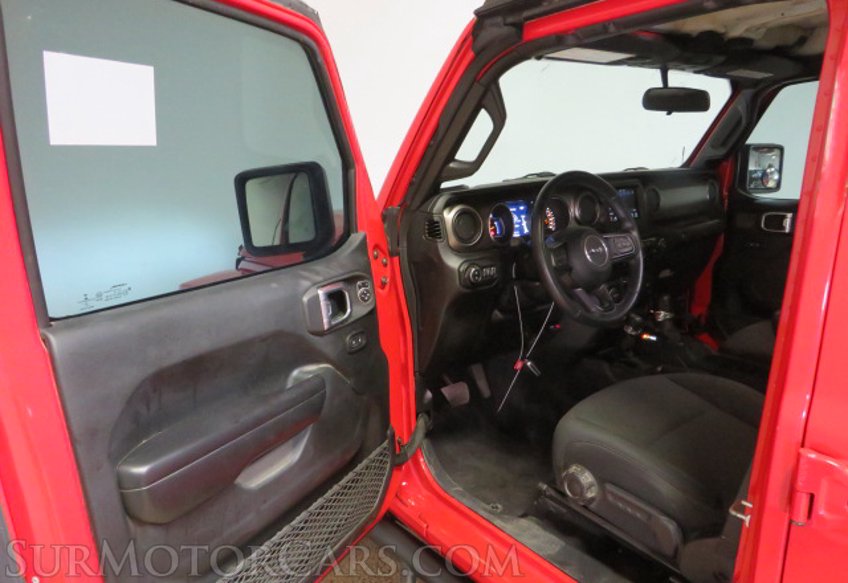 2021 Jeep Gladiator - Image 21