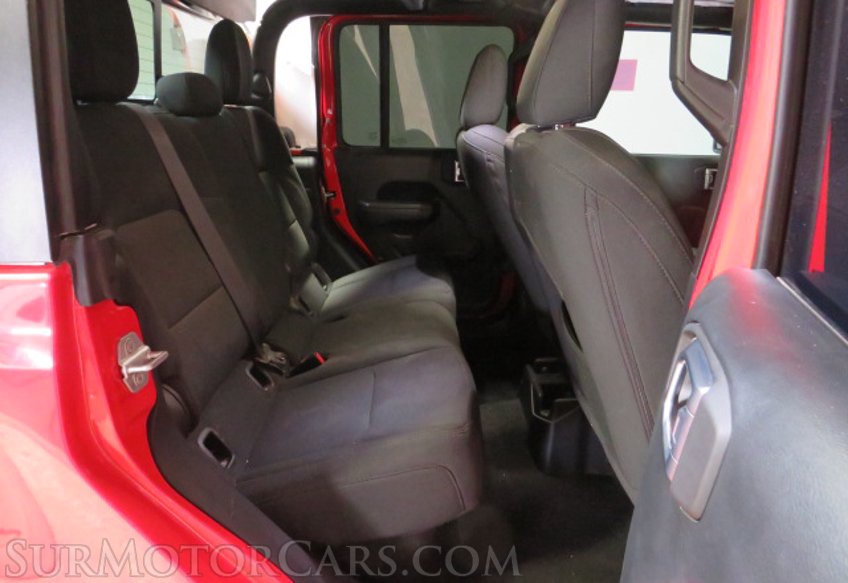 2021 Jeep Gladiator - Image 32