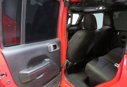 2021 Jeep Gladiator - Image 23