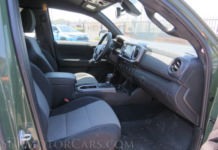 2021 Toyota Tacoma 4WD - Image 28