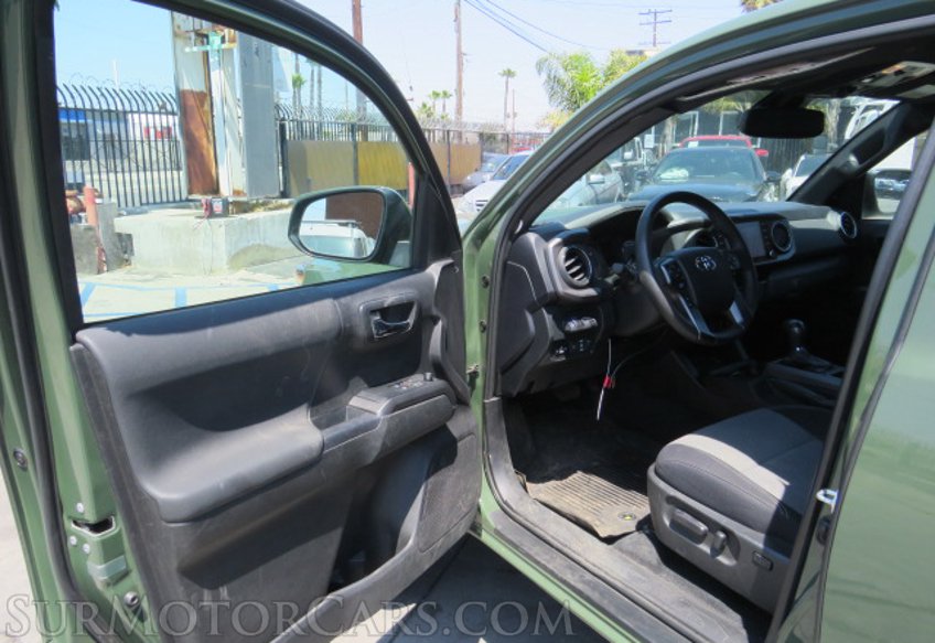 2021 Toyota Tacoma 4WD - Image 22