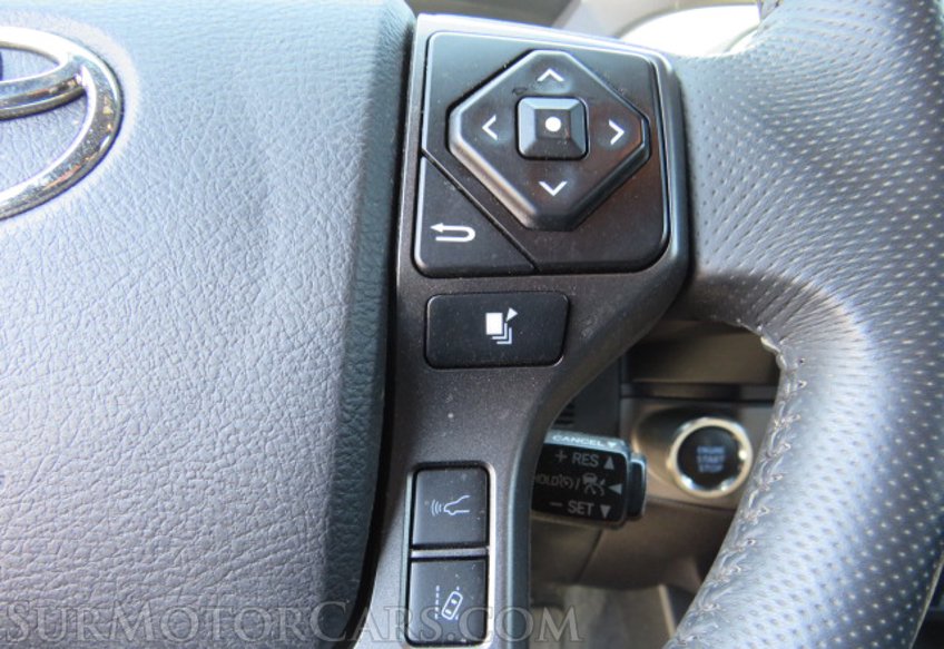 2021 Toyota Tacoma 4WD - Image 30