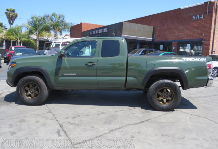 2021 Toyota Tacoma 4WD - Image 9