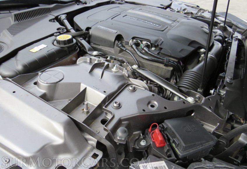 2018 Jaguar F-TYPE - Image 16