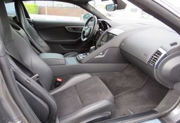 2018 Jaguar F-TYPE - Image 37