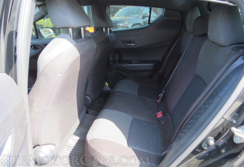 2021 Toyota C-HR - Image 30