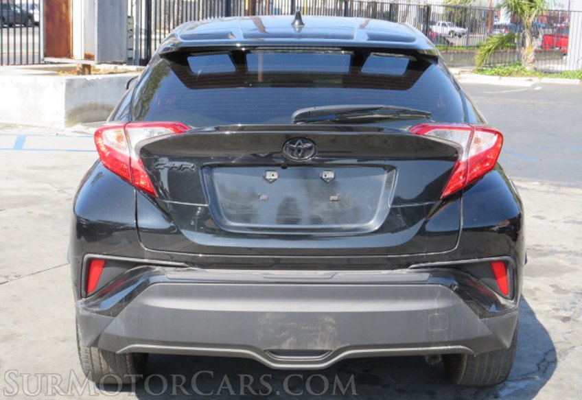 2021 Toyota C-HR - Image 12