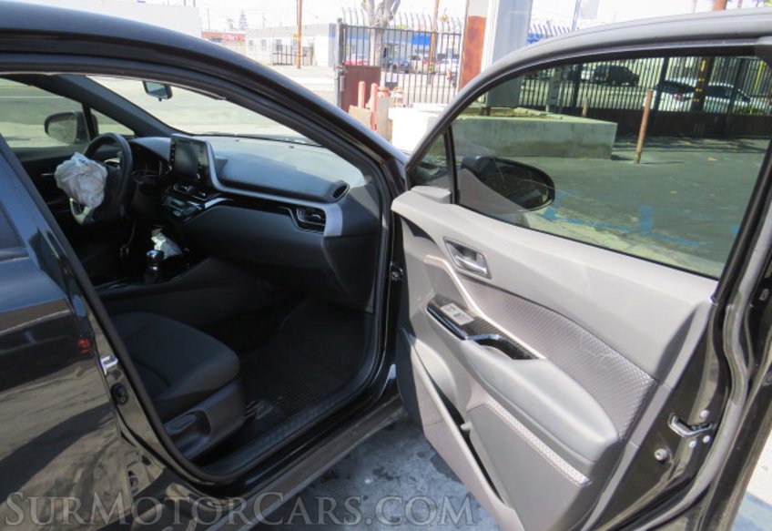 2021 Toyota C-HR - Image 21