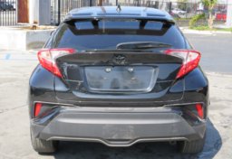 2021 Toyota C-HR - Image 12