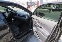 2021 Toyota C-HR - Image 21