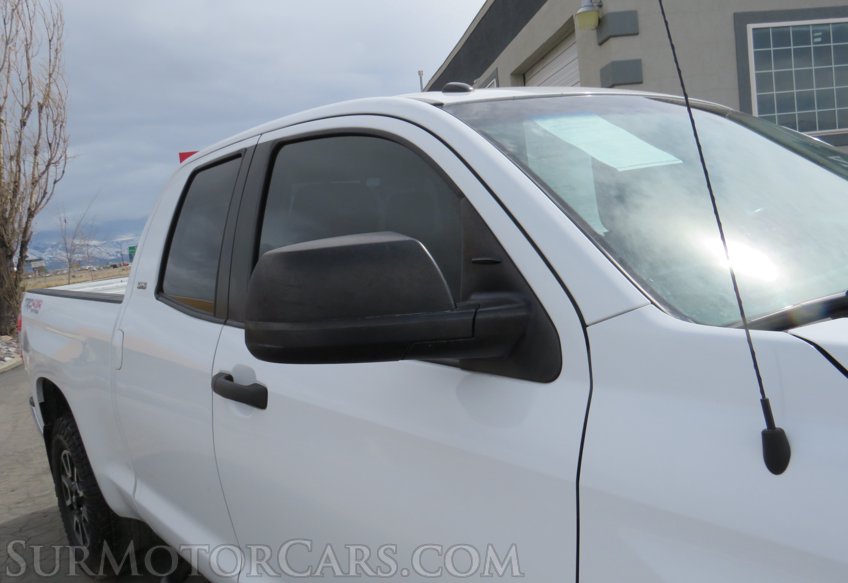 2014 Toyota Tundra 4WD Truck - Image 13