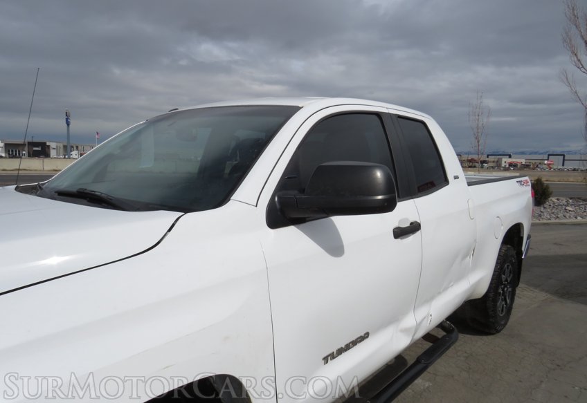 2014 Toyota Tundra 4WD Truck - Image 14