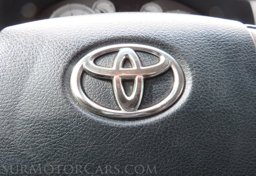 2014 Toyota Tundra 4WD Truck - Image 33