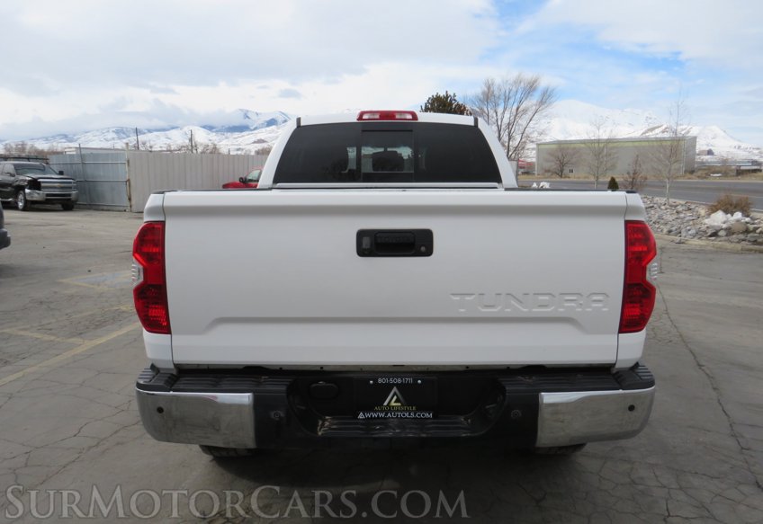 2014 Toyota Tundra 4WD Truck - Image 11