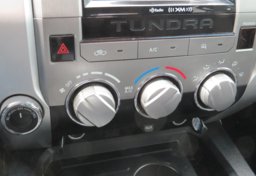 2014 Toyota Tundra 4WD Truck - Image 38