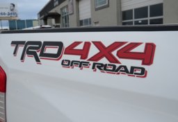 2014 Toyota Tundra 4WD Truck - Image 24