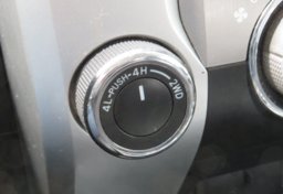 2014 Toyota Tundra 4WD Truck - Image 40