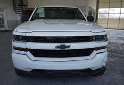 2017 Chevrolet Silverado 1500 - Image 11