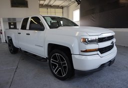 2017 Chevrolet Silverado 1500 - Image 4