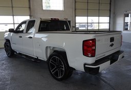 2017 Chevrolet Silverado 1500 - Image 7