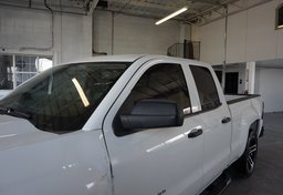 2017 Chevrolet Silverado 1500 - Image 19