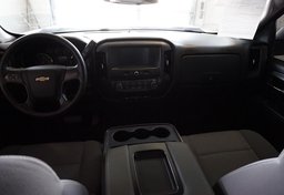 2017 Chevrolet Silverado 1500 - Image 27