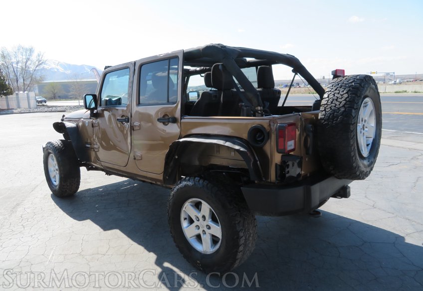 2015 Jeep Wrangler Unlimited - Image 6