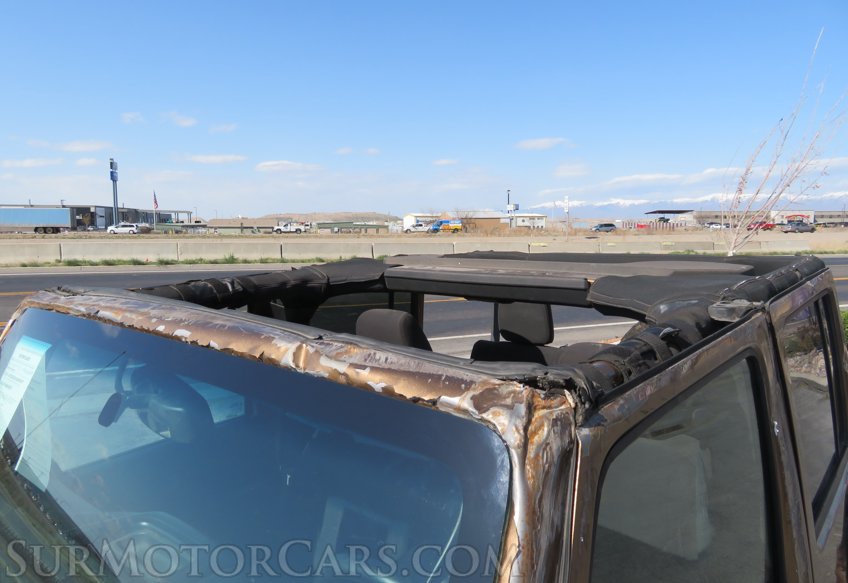 2015 Jeep Wrangler Unlimited - Image 13