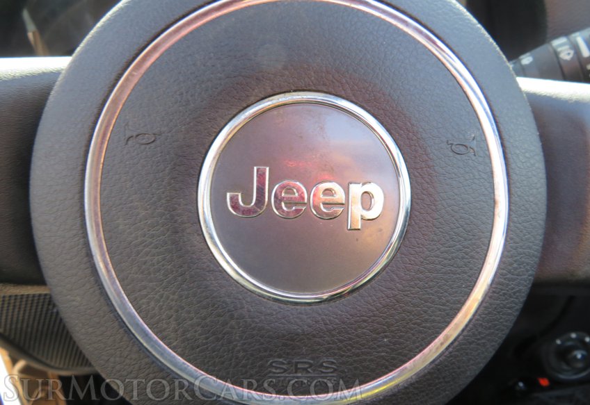 2015 Jeep Wrangler Unlimited - Image 26