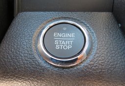 2018 Ford F-150 - Image 31