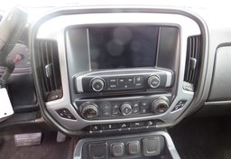 2017 GMC Sierra 1500 - Image 38