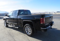 2017 GMC Sierra 1500 - Image 7