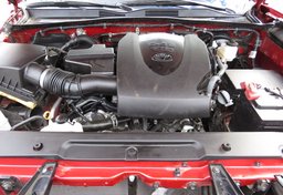 2020 Toyota Tacoma 4WD - Image 43