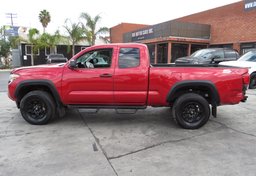 2020 Toyota Tacoma 4WD - Image 6